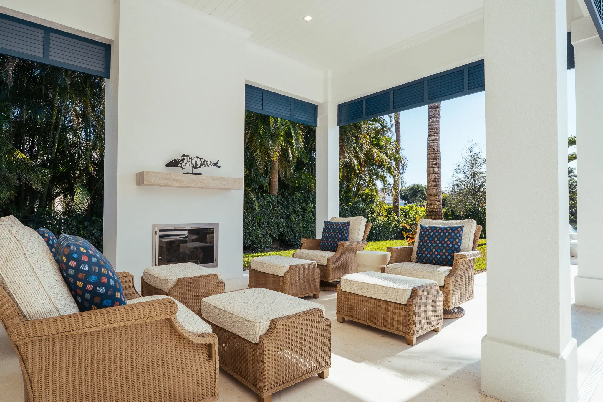 Outdoor patio area with furniture