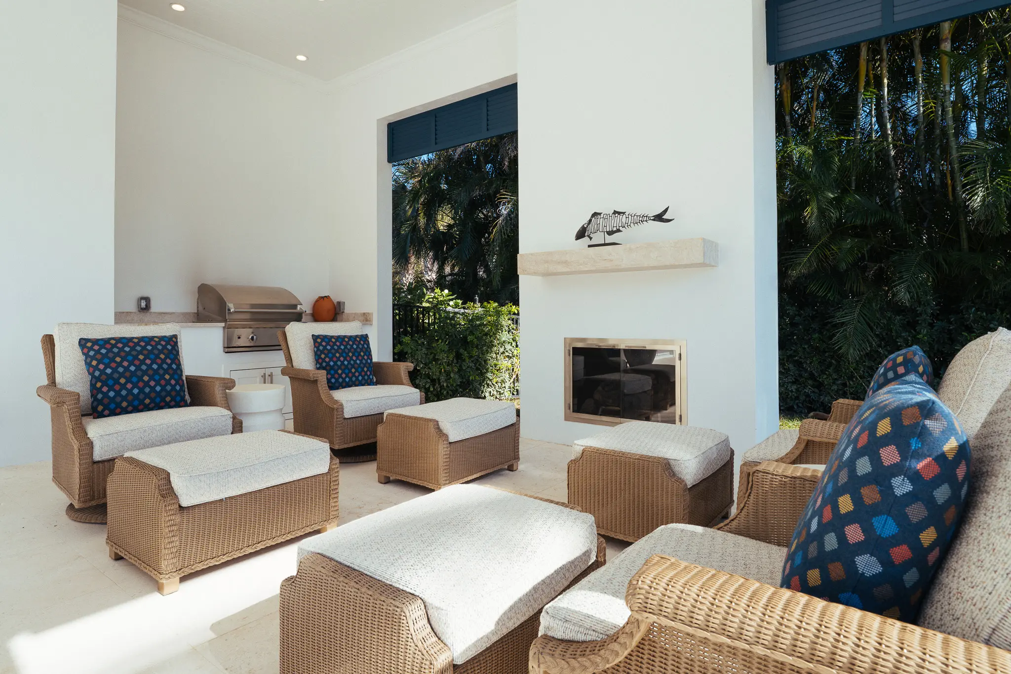 Outdoor patio area with furniture